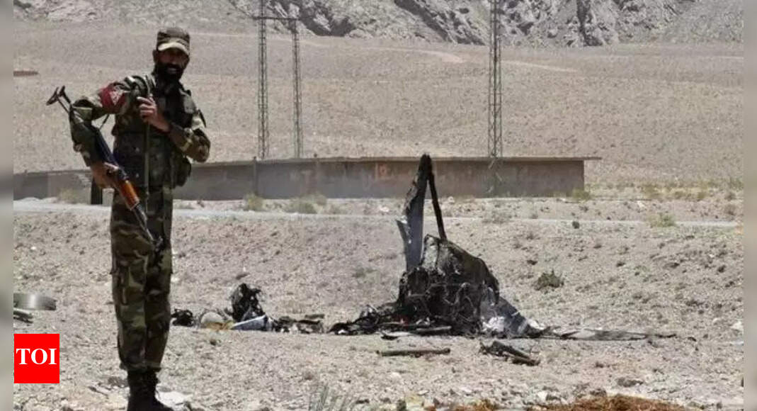 Pakistan army officer, 3 soldiers die in operation near Durand Line