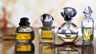 Tiny Elegance: Unveiling the Allure of Mini Perfumes
