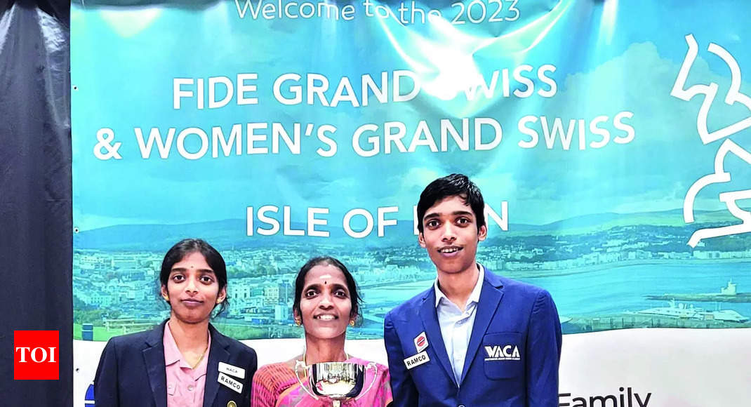 FIDE - International Chess Federation - It is official! Vaishali has  qualified for the Women's #FIDECandidates with a round to spare! 🔥 She  will join her brother, Praggnanandhaa, who already got his