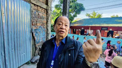 Mizoram Congress chief Lalsawta casts his vote as polling begins