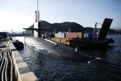 Fearing escalation of war, US deploys nuclear sub in Middle East