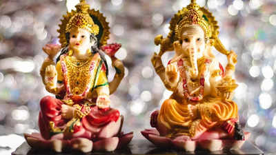Happy Dhanteras 2023: Top 50 Wishes, Messages, Quotes and Greetings to share with your family and friends