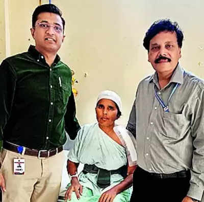 Shoulder Replacement Surgery: Kgmu Doctors Achieve Another Feat In ...