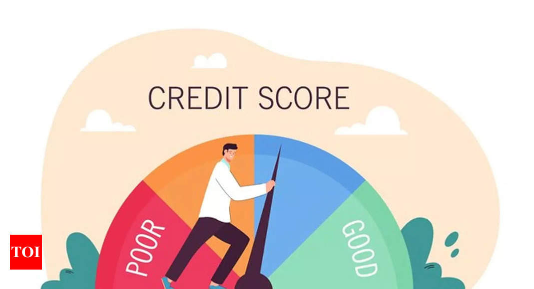 What is a good credit score to get a loan in India?