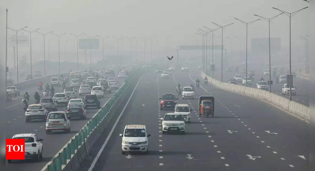 Air Pollution: Odd-even put on hold after SC leaves decision to Delhi ...