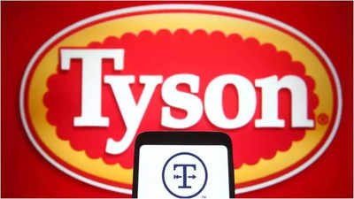 Tyson Foods forecasts downbeat annual revenue on slowing meat demand