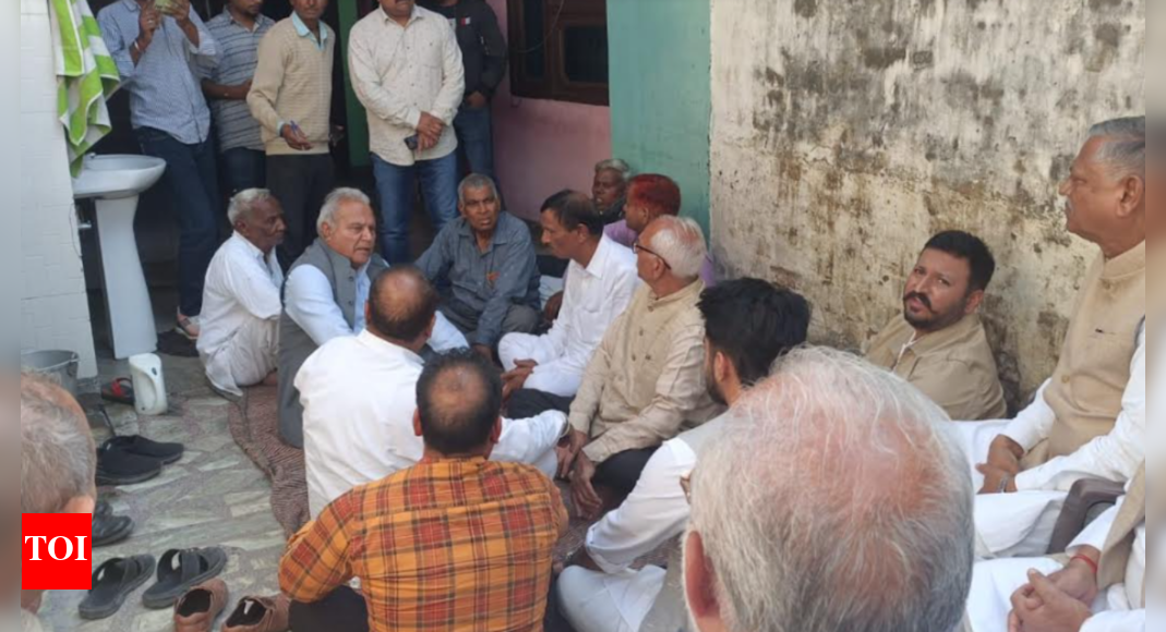 Haryana spurious liquor case 2 more die, opposition trains guns at