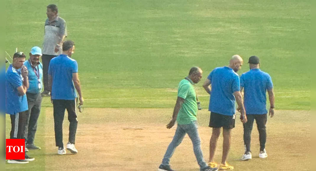 Rahul Dravid inspects Wankhede pitch ahead of World Cup semifinal against New Zealand | Cricket News – Times of India