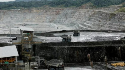 Canada's First Quantum cuts ore processing at Panama mine as protests block port