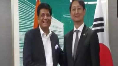 US: Commerce minister Piyush Goyal holds bilateral with counterparts from South Korea, Singapore