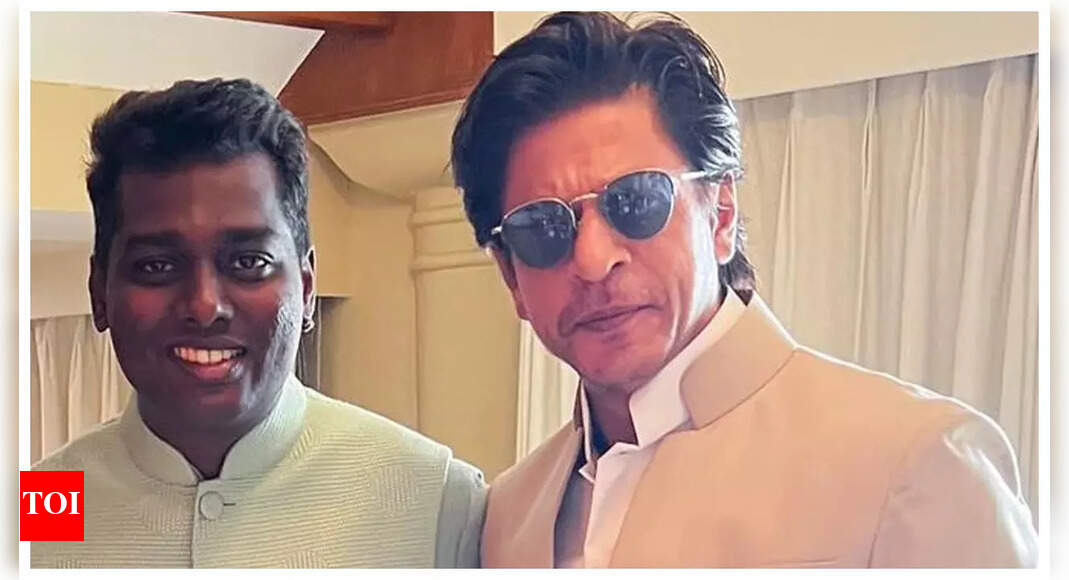 Atlee reveals why Shah Rukh Khan agreed to shoot for ‘Zinda Banda’ from ‘Jawan’ in Chennai | Hindi Movie News – Times of India