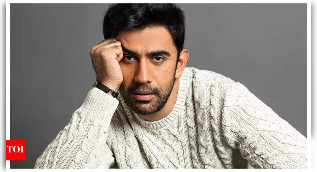 Amit Sadh calls Shah Rukh Khan ‘evolved soul’; says he learnt discipline from Amitabh Bachchan | Hindi Movie News – Times of India