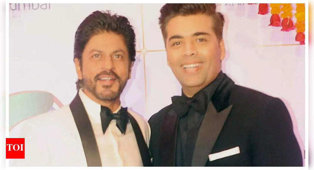 Shah Rukh Khan and Karan Johar celebrate Diwali with their families in Alibaug: pics inside | Hindi Movie News – Times of India