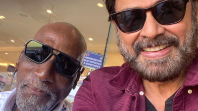 Venkatesh Daggubati posts a selfie with former West Indies cricketer Viv Richards at India vs New Zealand semi-final!