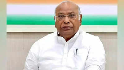 Congress gave the country big dams, green, white revolutions and premier institutions: Mallikarjun Kharge