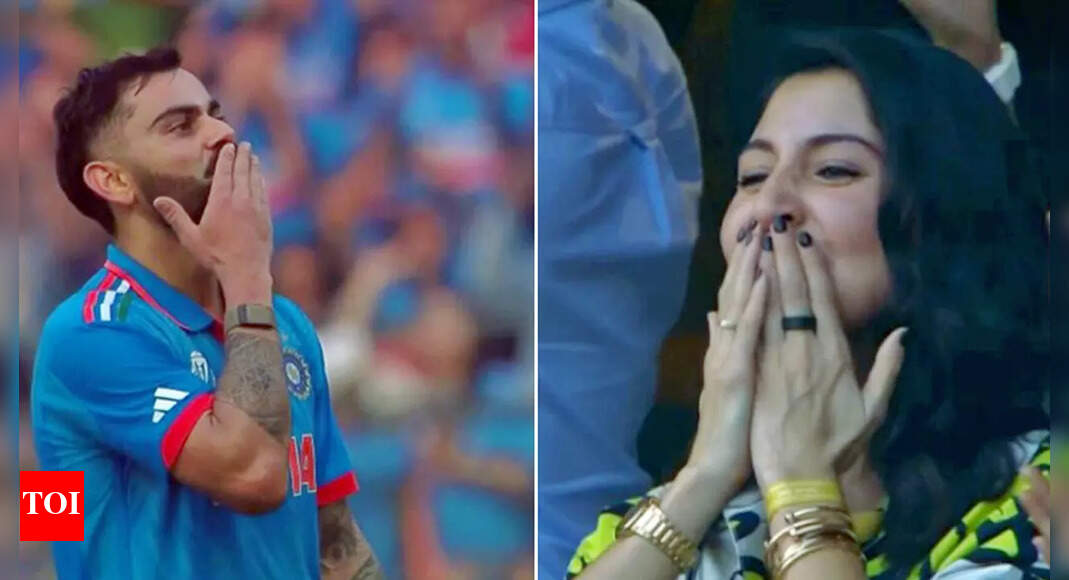 Watch: Anushka Sharma blows kisses to Virat Kohli after his record 50th ODI ton – Times of India