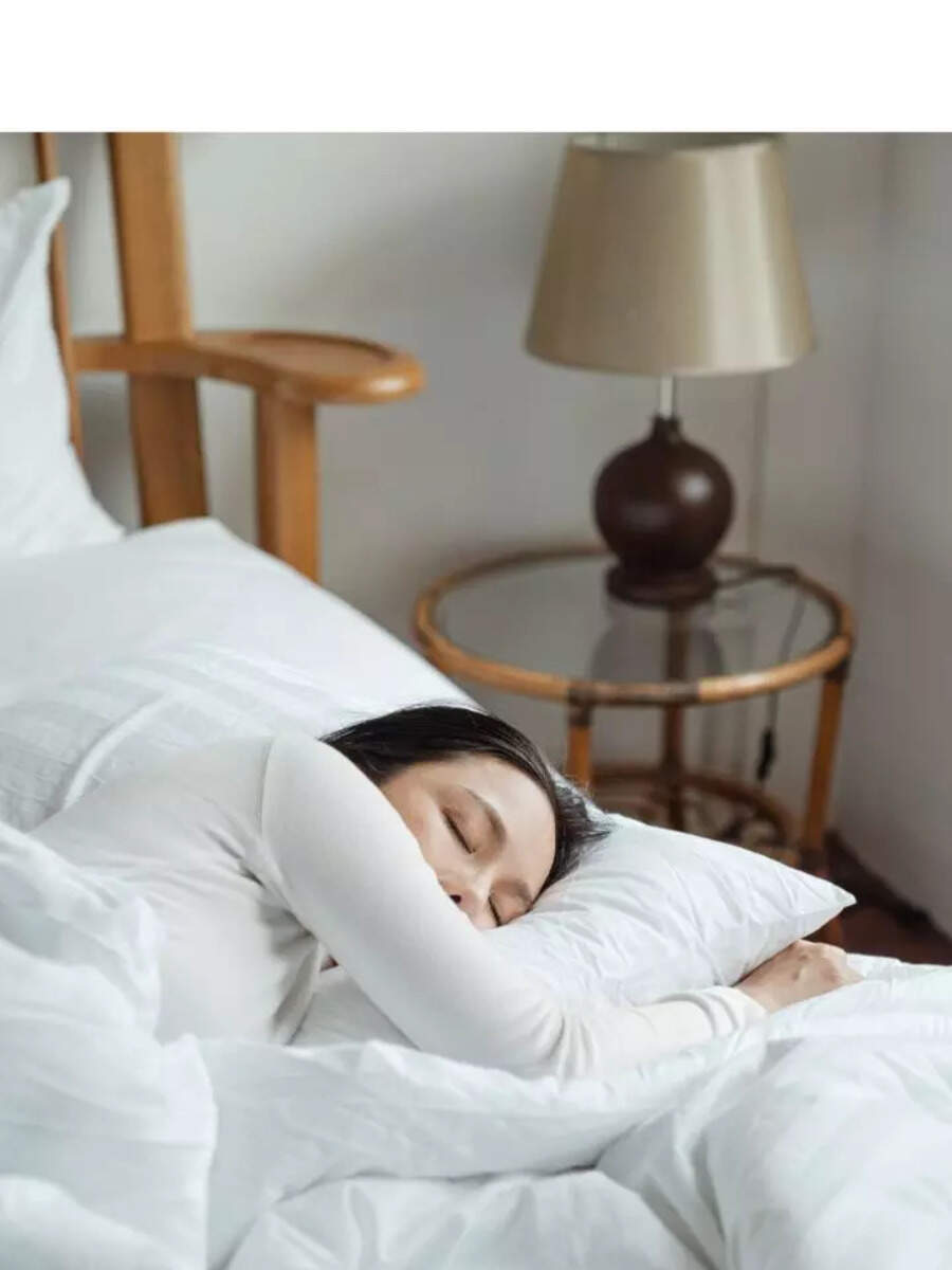 Bedtime habits to unwind and improve your health - Vimarsana News