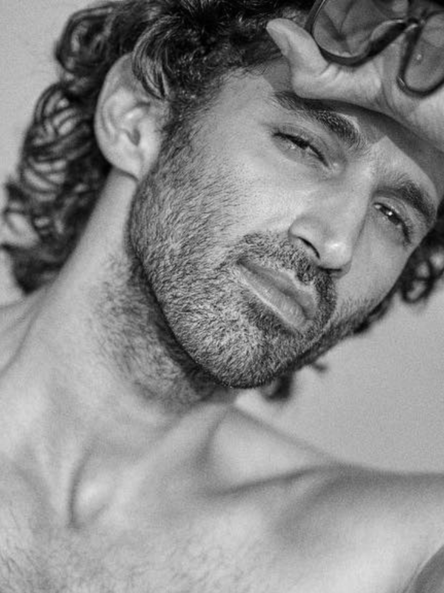 Shirtless Pics Of Aditya Roy Kapur Will Take Away Your Midweek Blues