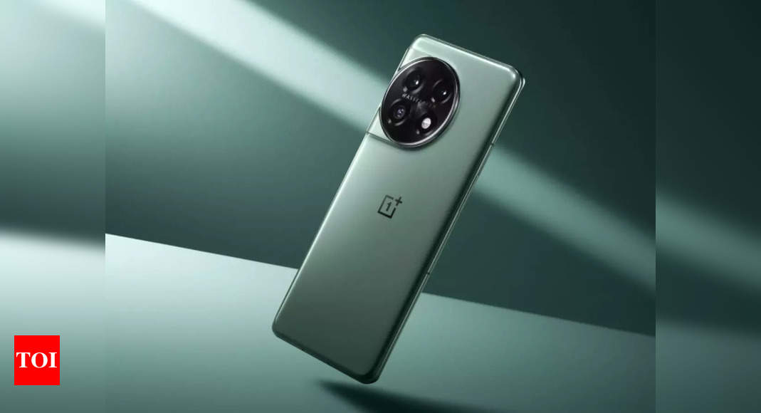 Android 14: OnePlus 11 starts receiving Android 14 update in India
