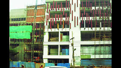 Multilevel Car Park: Land Hurdle Hits Sadar Bazar Multilevel Car Park