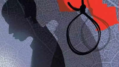 Hyderabad couple hang 4-year-old, end lives at home in suicide pact