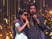 
Sadhana Sargam croones 'Chupke Se' with 'Indian Idol 14' contestant
