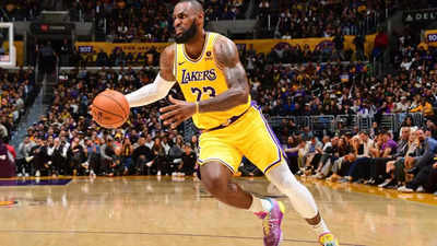 Is lebron still on best sale the lakers