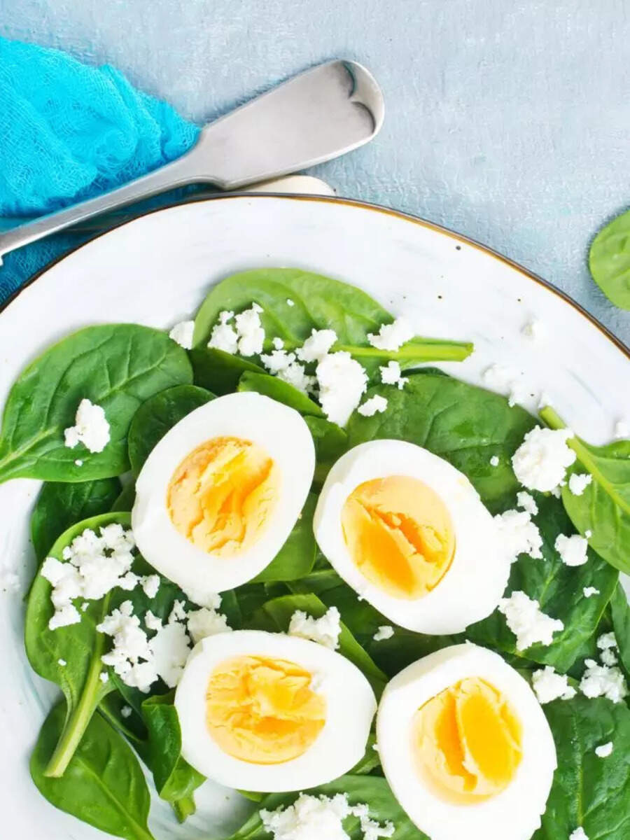 7 Breakfast ideas for kids made with eggs and spinach | Times of India