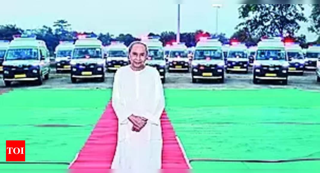 CM Flags Off: Cm Flags Off 349 New Ambulances, Modular Ot At Capital ...