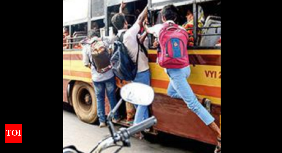 MTC Bus Avoidable Travelling footboard in bus costs Class XI student