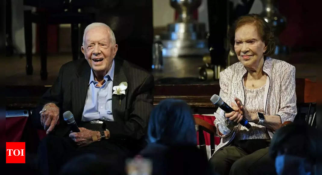 Rosalynn Carter: Former US first lady Rosalynn Carter dies at 96