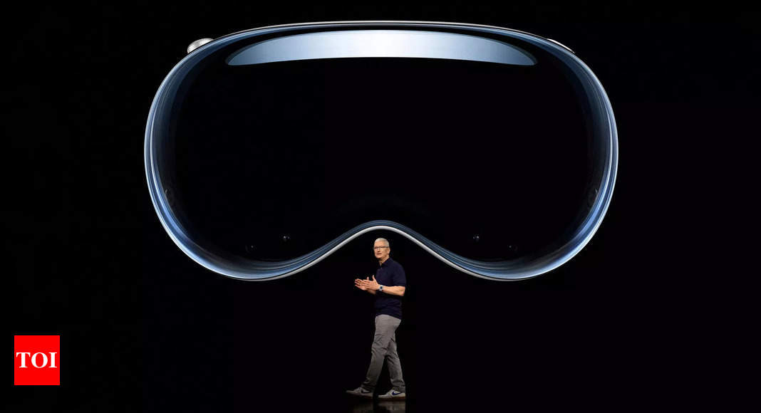 Le casque Vision Pro d’Apple retardé, devrait désormais être expédié en mars