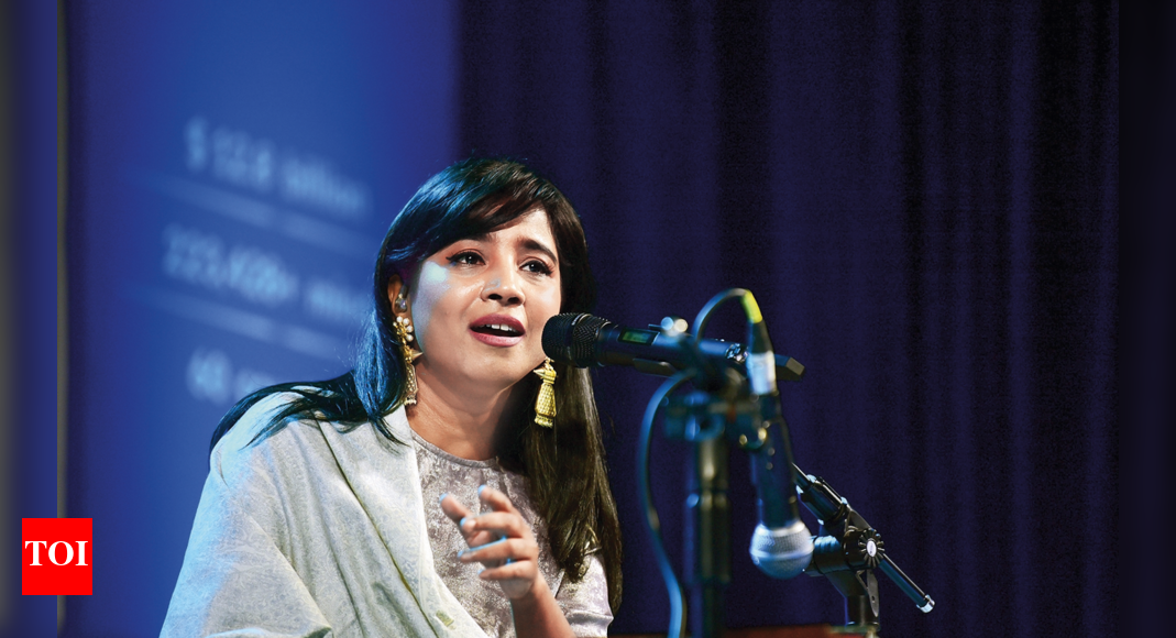 A night of soulful music: Shilpa Rao enthrals Bengaluru | Events Movie ...