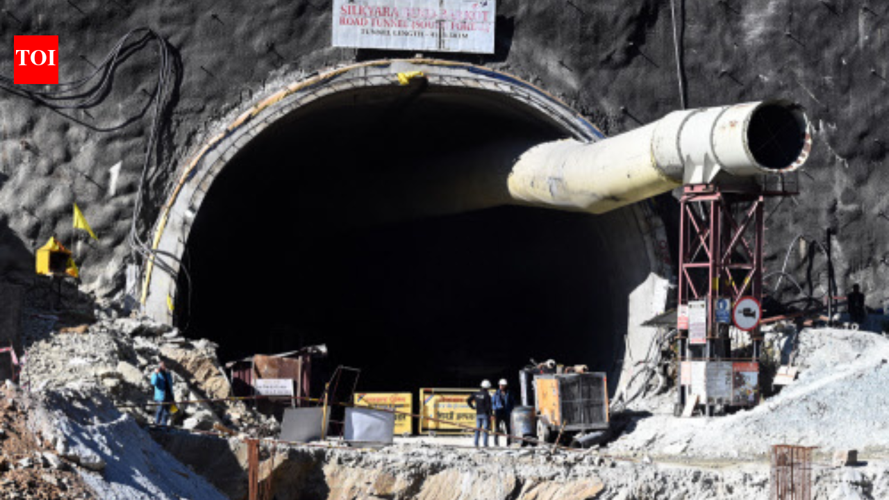 Uttarkashi tunnel collapse: Rescuers insert 6-inch-wide pipe through ...