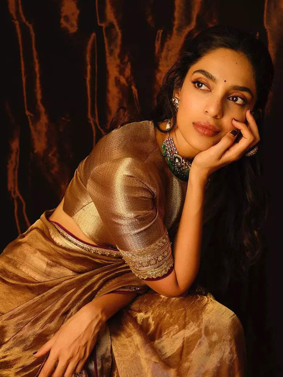 A Glimpse into Sobhita Dhulipala's royal elegance through her style ...