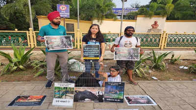 Pune activists launch drive against animal exploitation at Katraj Zoo