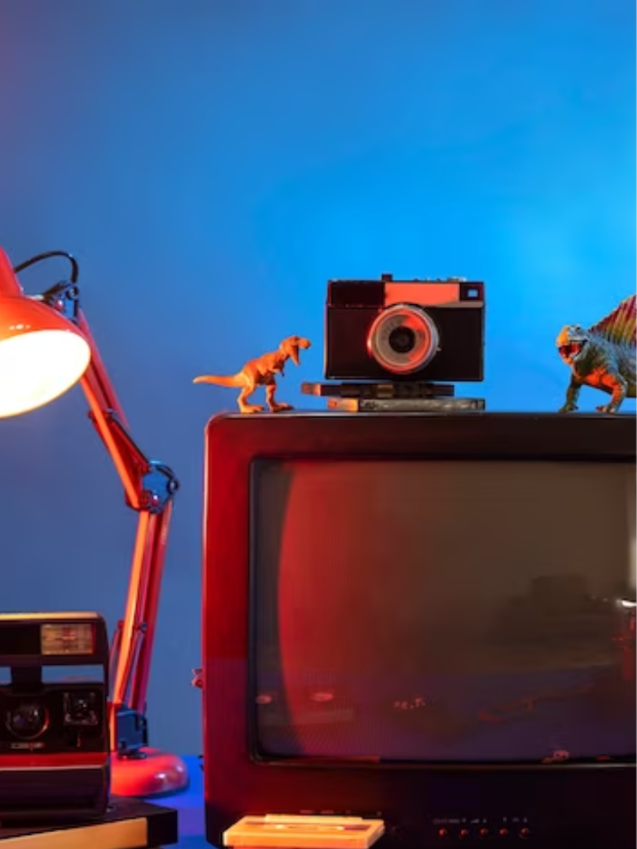 World TV day 7 Photos that capture the evolution of the Idiot Box