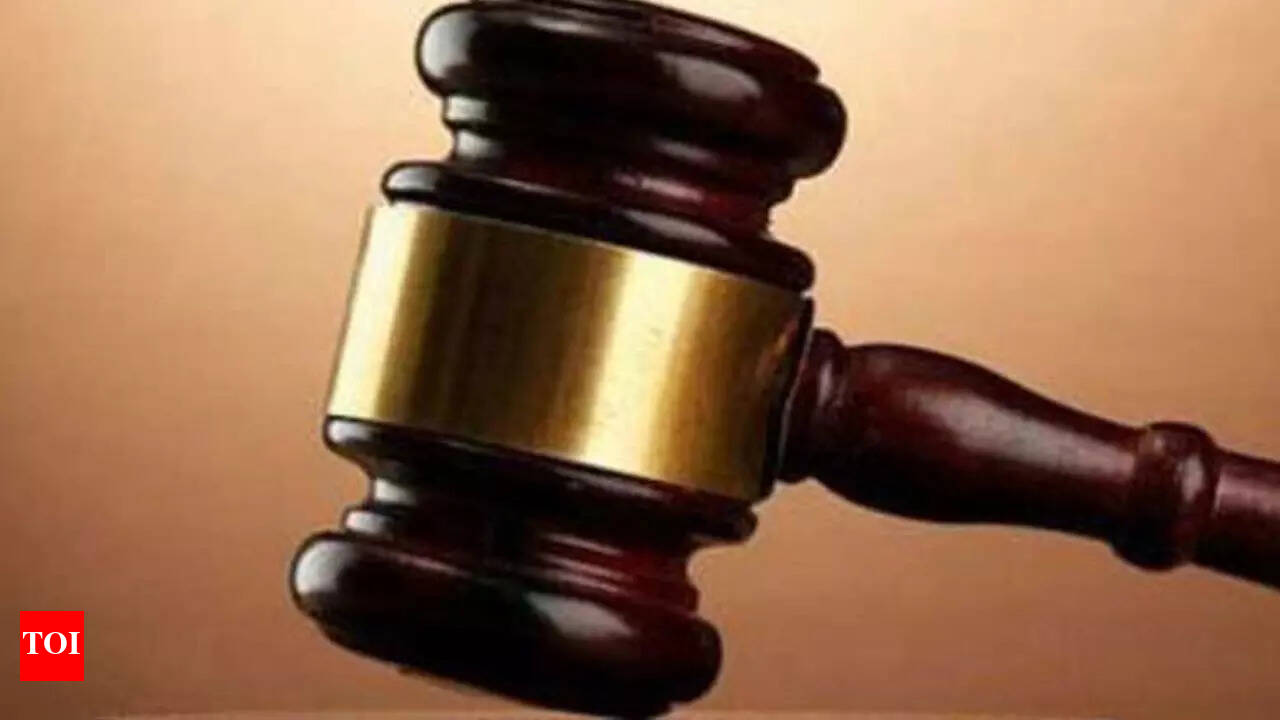 Uttar Pradesh: 3 convicted by NIA special court in fake currency case |  Lucknow News - Times of India
