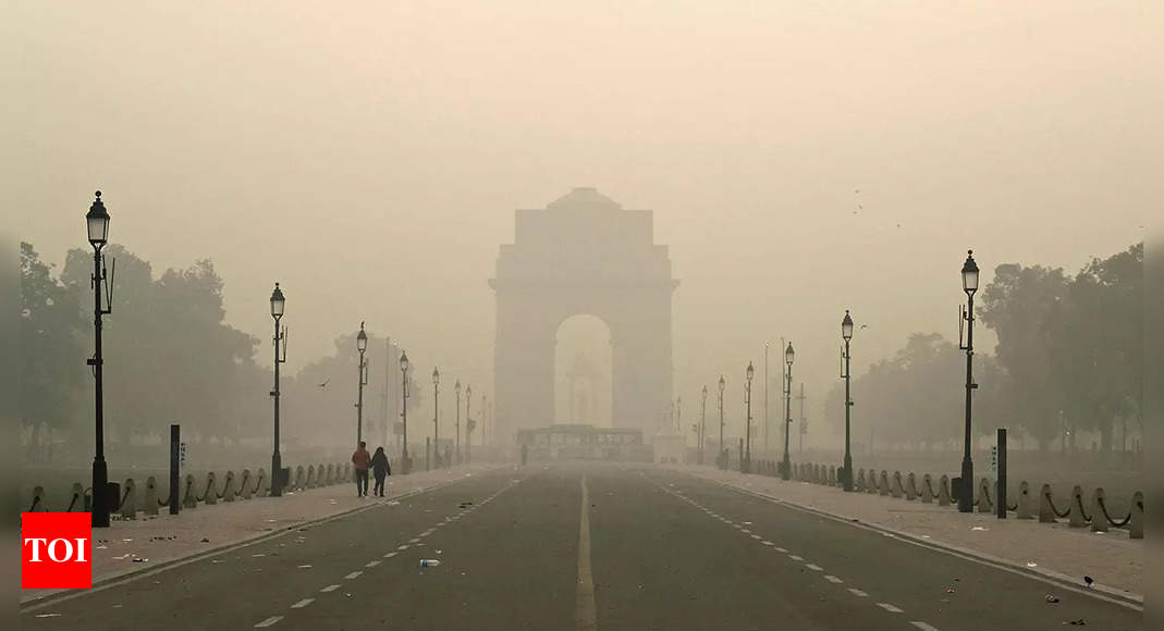 Delhi Pollution Air Quality Dips Into Severe Category Today Aqi Crosses 400 Delhi News 4154