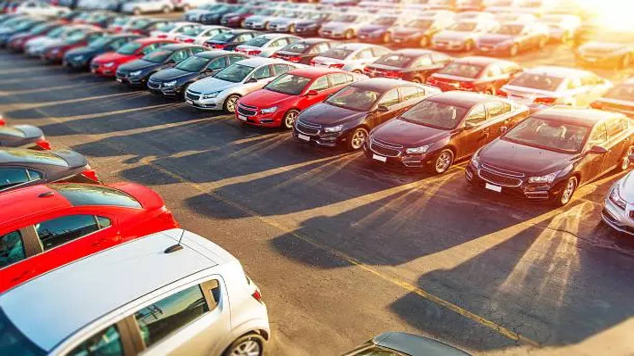 New car sales in EU up by 14.6% as EVs record 36% growth: Details – Times of India