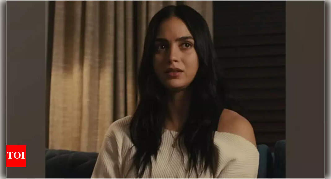 Melissa Barrera dropped from next 'Scream' sequel after social media