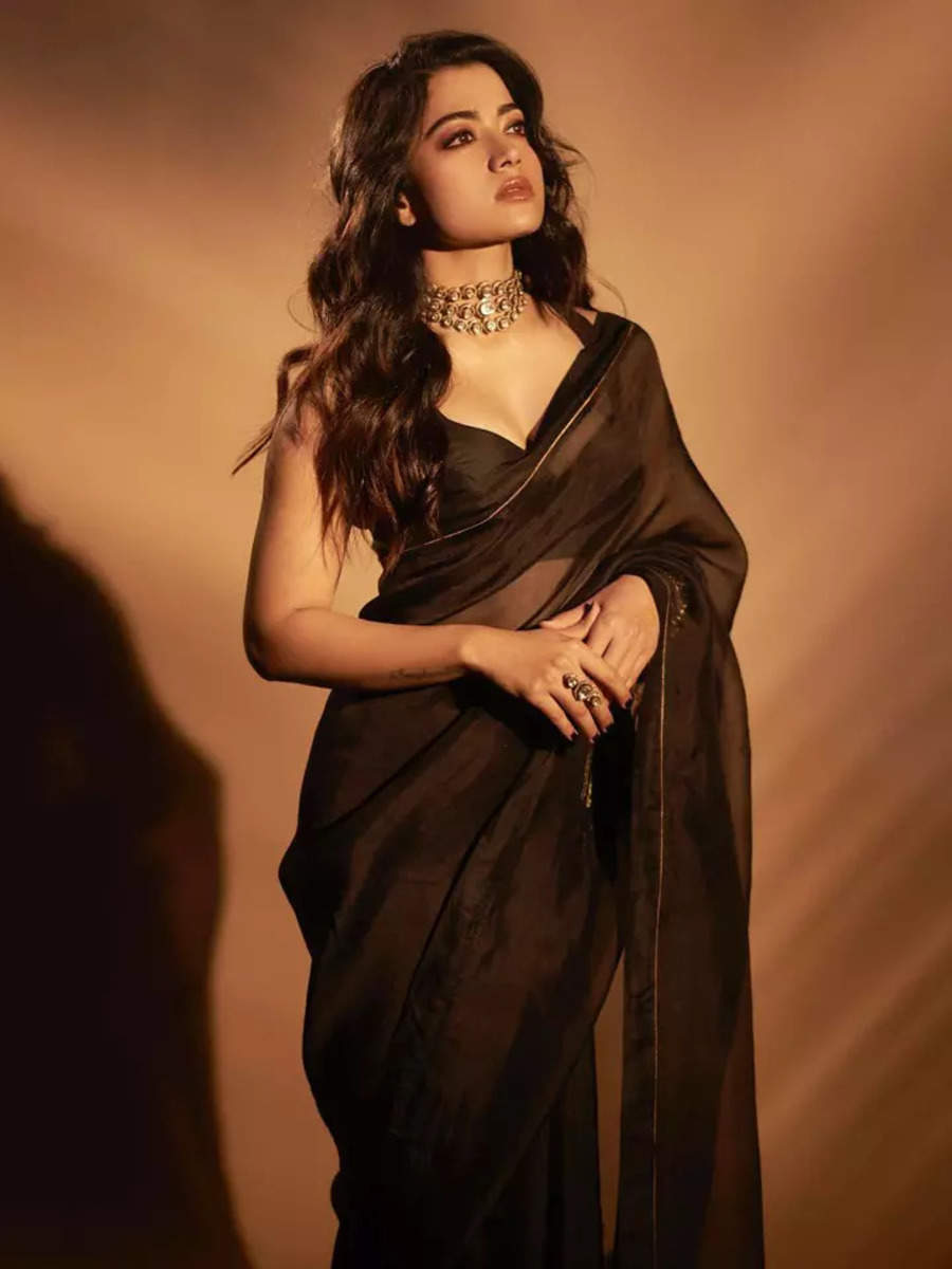 Touch Trends Black Saree - Buy Touch Trends Black Saree online in India