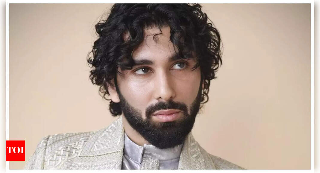 Orry aka Orhan Awatramani finally REVEALS what he does for a living; calls himself a ‘liver’ | Hindi Movie News – Times of India