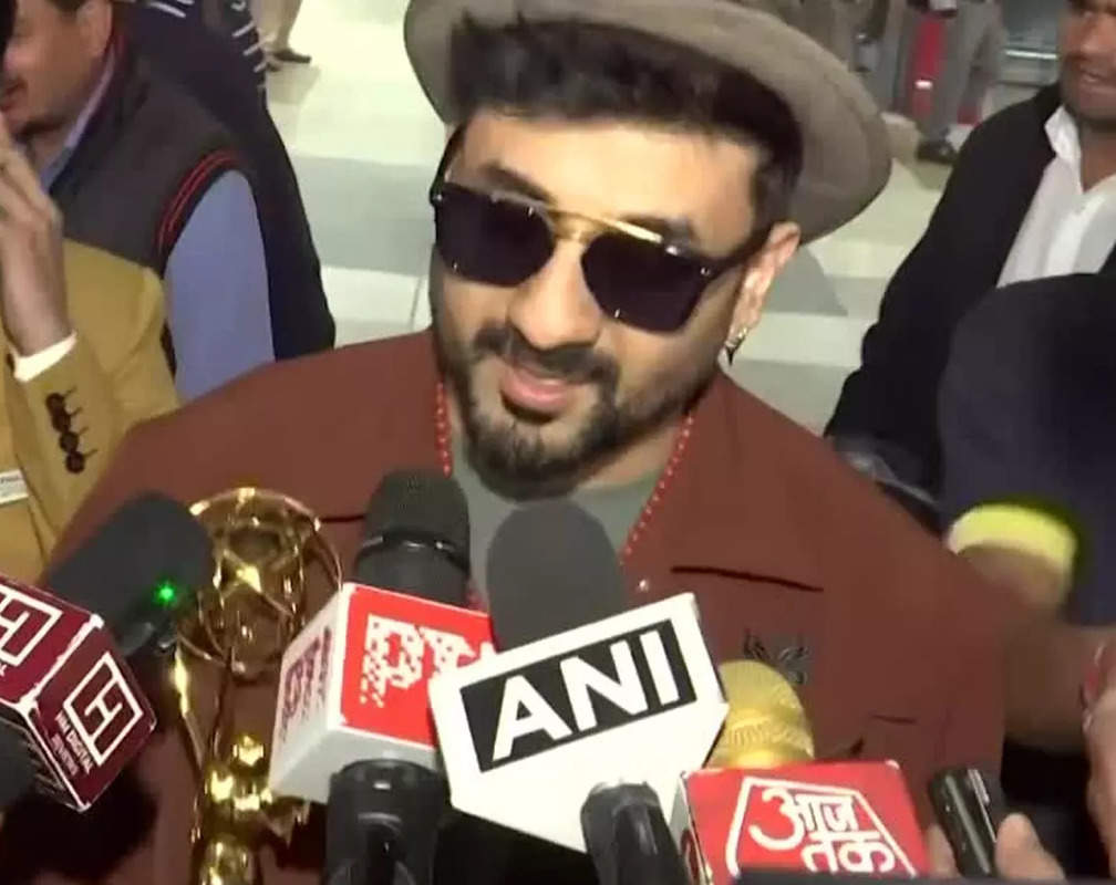 
Vir Das gets warm welcome at airport as he returns India after winning International Emmy Award 2023: 'First, but hopefully not the last…'
