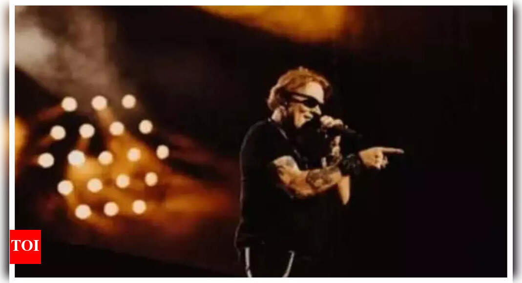 Axl Rose accused of sexual assault in 1989 in lawsuit | English Movie ...