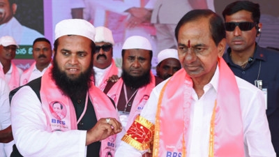 KCR promises special IT Park for Muslim youths in Hyderabad if BRS voted to power