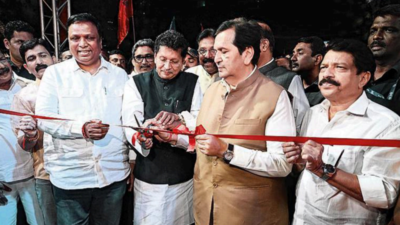 Delisle bridge finally open; BJP and Sena netas take a swipe at Aaditya Thackeray