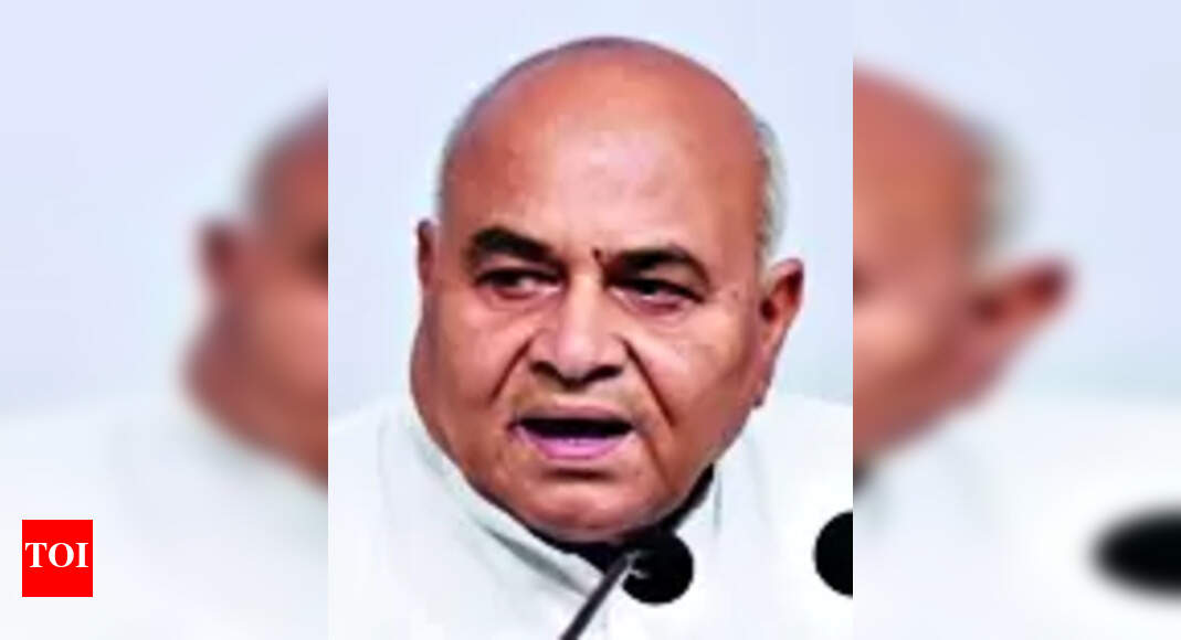 Bhind Collector: Bhind Collector 'Acting Like BJP Agent': Opposition ...
