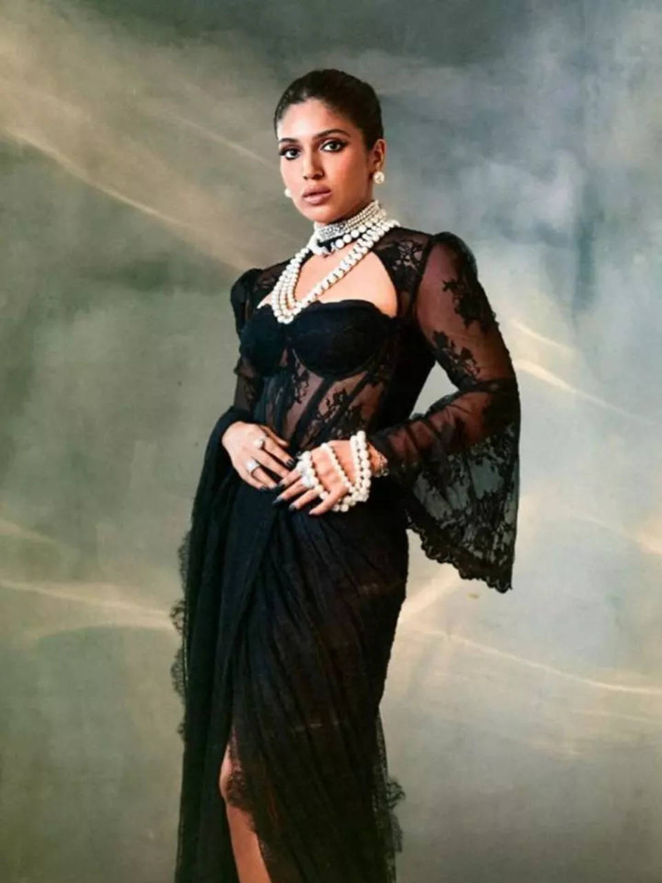 Bhumi Pednekar's Lacy Corset Blouse, Black Saree With Retro Twist