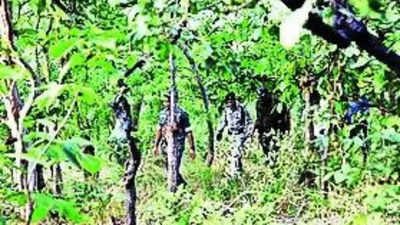 Maoists abduct, kill commando’s dad, a police warden, in Maharashtra